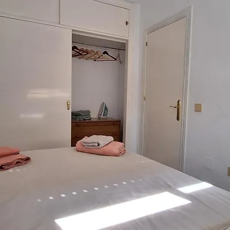 With Sea View In توريمولينوس